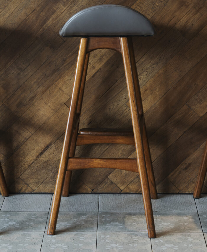 TEST CHAIR